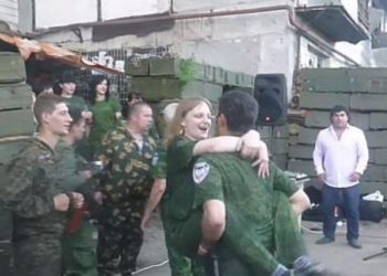 Лидер боевиков «Гиви» рассекретил свою базу с танками в Донецке