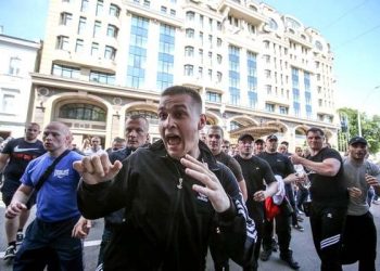В Одессе титушки утроили фейковую драку-акцию против Саакашвили, опубликовано видео