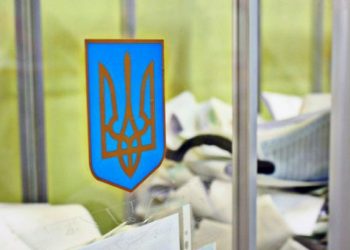 В Чернигове на участках ловили псевдожурналистов, - пресса