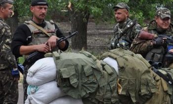 Луганские террористы сбежали от украинских военных, побросав оружие