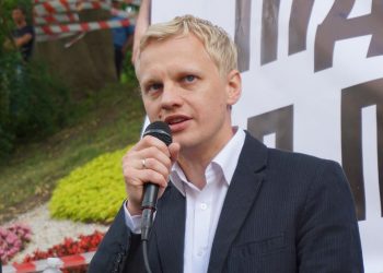 Шабунин считает, что Порошенко покрывает коррупционеров времен Януковича