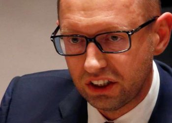 CМИ: Яценюк предложил наказать Саакашвили