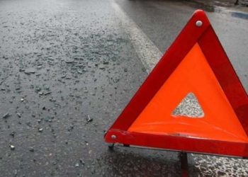 В Закарпатской области грузовик с людьми упал в пропасть