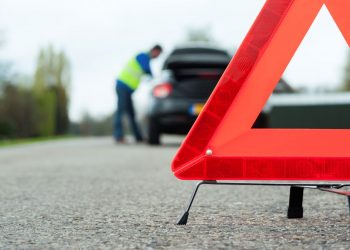 Водитель «Жигулей» совершил наезд на группу детей, одна девочка погибла