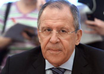 Эпоха доминирования Запада заканчивается, - Лавров