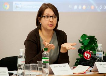 В Киеве неизвестные обстреляли автомобиль замминистра образования и науки