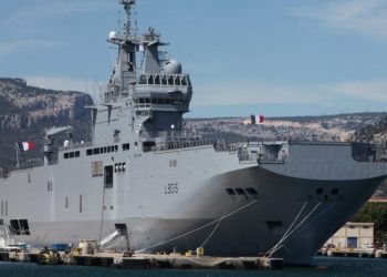 Построенные для РФ «Мистрали» останутся в полном распоряжении Франции