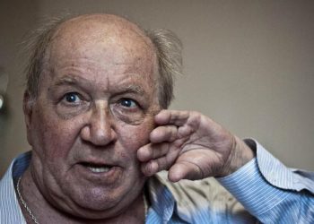 Лев Дуров попал в больницу в очень тяжелом состоянии