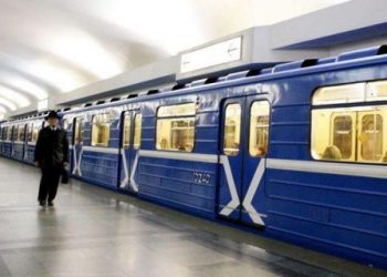На станции метро «Пролетарская» в Харькове умерла женщина