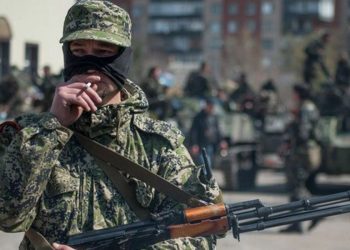 Террористы запретили пересекать границу жителям Донбасса моложе 50 лет