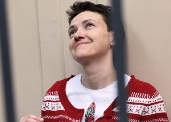 Адвокат заявляет, что Савченко перестали передавать ее почту