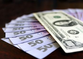 В нелегальных обменниках Киева силовики изъяли $3,5 млн и 7 млн грн, - пресса