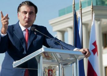 За кресло заместителя Саакашвили борются полтысячи человек