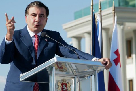 За кресло заместителя Саакашвили борются полтысячи человек