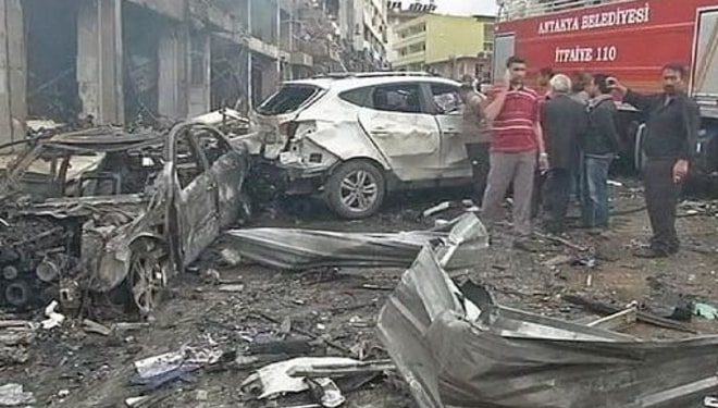 В Турции снова теракт: четверо полицейских погибли от взрыва
