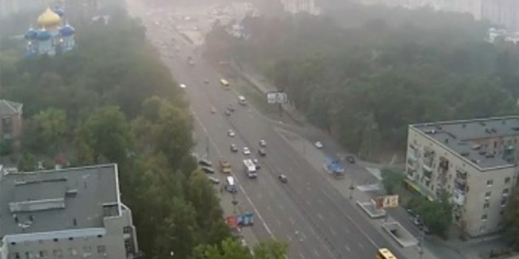 В трех районах Киева обнаружили превышение токсичных веществ в воздухе