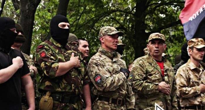 «Правосеки» присоединятся к блокаде Крыма