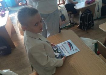 Школьникам «ДНР» раздали пропагандистские буквари, - пресса