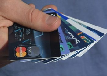 В Днепропетровской области хакеры украли у клиентов банков 8 миллионов
