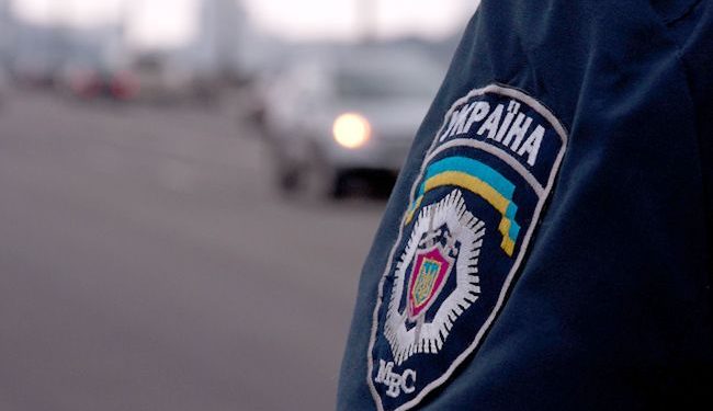 Обгоревшее тело солдата нашли вблизи Мариуполя