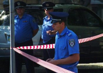 В Харькове на остановке полдня пролежало тело в полиэтилене