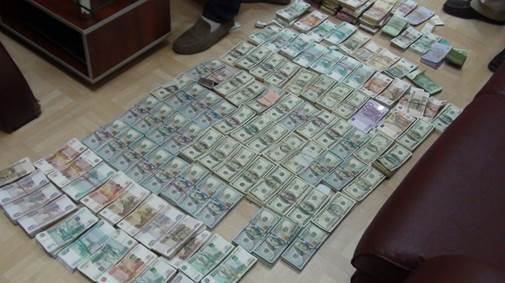 В Мелитополе оперативники остановили схему по отмыванию денег