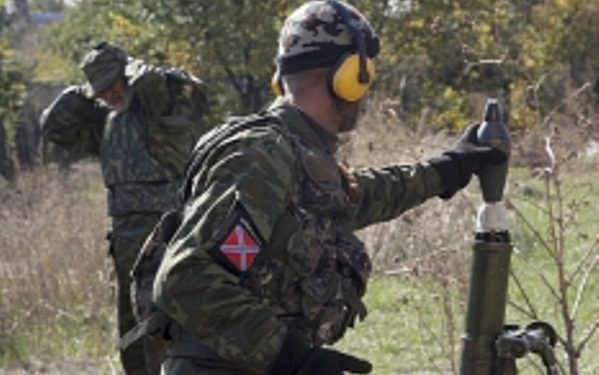 Обстрел Красногоровки: боевики попали в многоэтажку