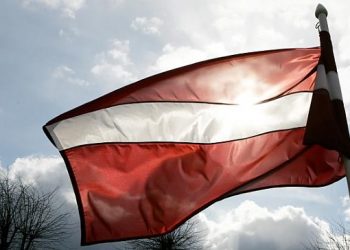 СМИ: Латвия усилит проверки приезжих из оккупированного Крыма и Донбасса