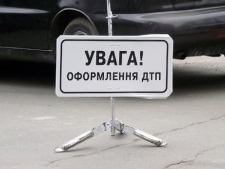 Во Львовской области в аварии погиб человек, пятеро пострадали