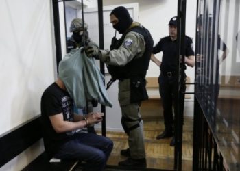 Подозреваемого в убийстве Бузины оставили за решеткой