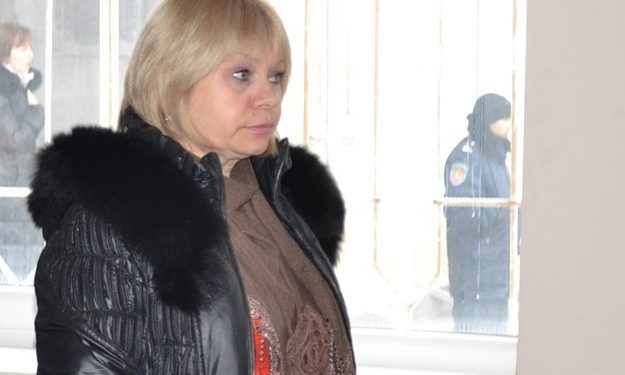 Медсестра, которая избивала евромайдановца, вышла на свободу
