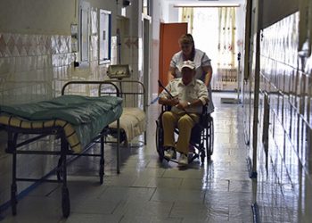 В Приморском крае пациент cкончался во время визита мэра в медучреждение