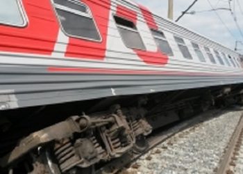В Краснодарской крае столкнулись поезд и комбайн, никто не пострадал