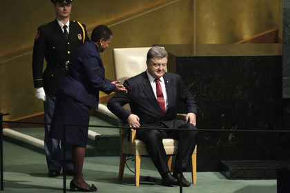 Порошенко сообщил «будущим мировым лидерам» о своей болезни