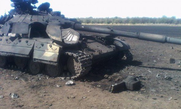 Солдат «Правого сектора» сбежал из плена на вражеском танке