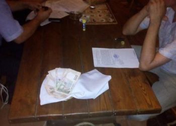 Под Запорожьем судью поймали на взятке