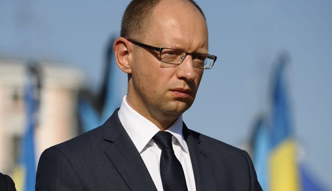 Яценюк: Украина готова провести выборы на Донбассе