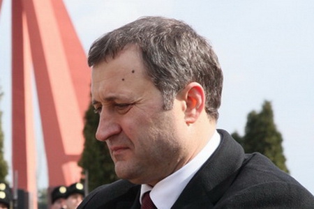 Экс-премьера Молдовы хотят арестовать на 30 дней