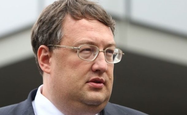 Facebook удалил страницу Антона Геращенко