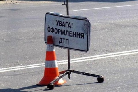 В Черновцах авто сбило женщину на пешеходном переходе