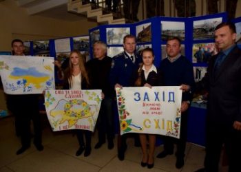 Детей из прифронтовых поселков сектора «М» вывезут в Закарпатскую область