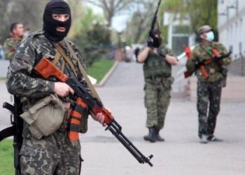 Отвод тяжелого вооружения на Донбассе продолжается