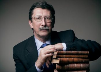Польский сенатор требует от Украины признания вины в геноциде поляков
