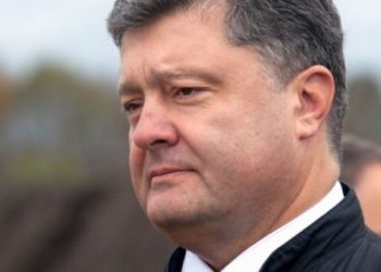 Порошенко сегодня встретится в Киеве с главой Латвии