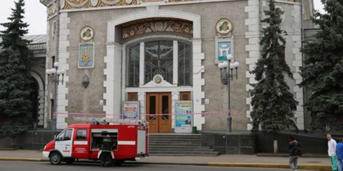В Ровно мужчина пытался взорвать гранаты на железнодорожном вокзале