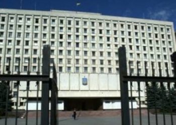 Киевская избирательная комиссия не получила протоколы с мокрыми печатями