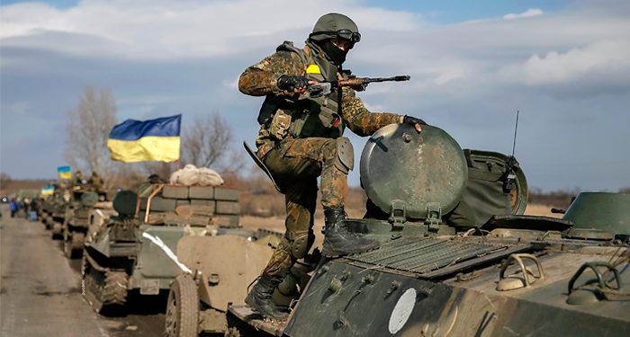 Под Волновахой на минах подорвались саперы
