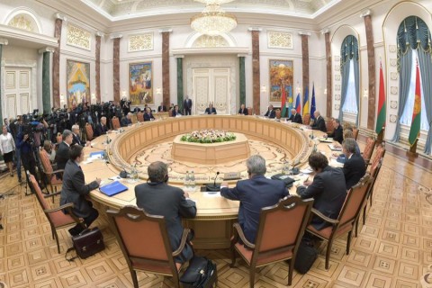 Трехсторонняя контактная группа обсуждала закон о выборах на оккупированной территории Украины