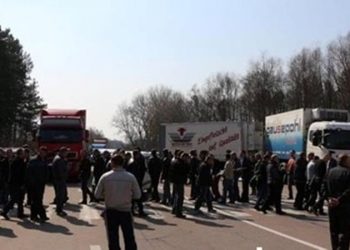Шахтеры перекрыли автотрассу Ковель-Львов из-за задержки зарплат