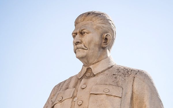 В грузинском селе демонтировали памятник Сталину